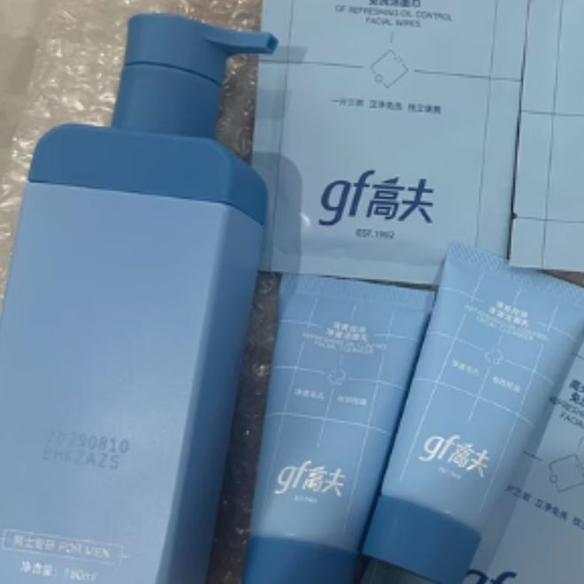 0:实测控油去黑头收缩毛孔油皮护肤新选择不朽情缘手机版2025男士洗面奶TOP1(图4) 0:实测控油去黑头收缩毛孔油皮护肤新选择不朽情缘手机版2025男士洗面奶TOP1(图4)